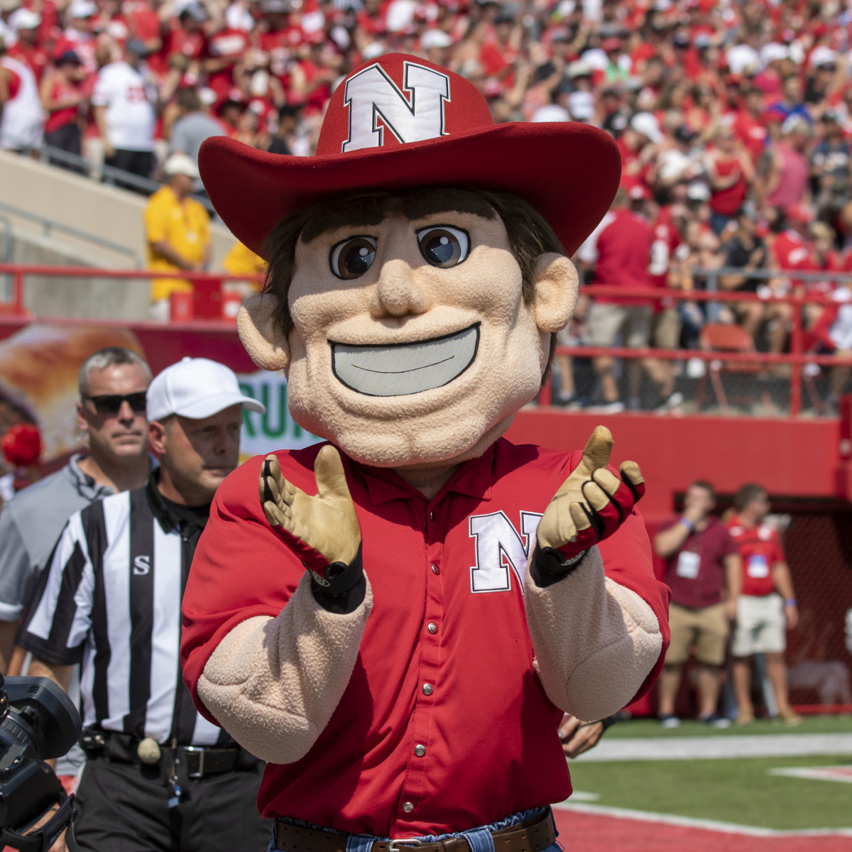 Herbie HUsker 2021 Buffalo at Nebraska football